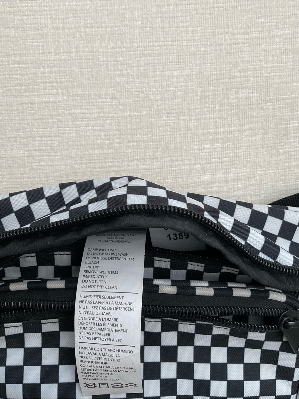 Checkered Black and White Waist Bag - Unbranded - Picture 5 of 6
